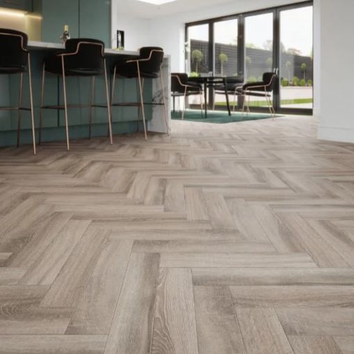 Picture of Canadia Platinum Grey Herringbone (9041) (32) (1.74Y2 per pack)