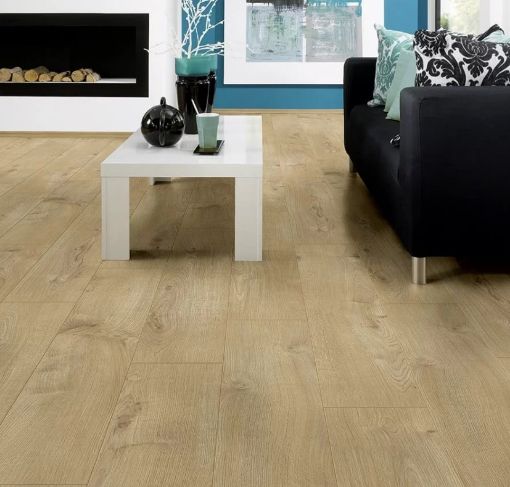Picture of Canadia New Barnyard Oak 12mm (32) 6984 (1.77Y2 per pack)
